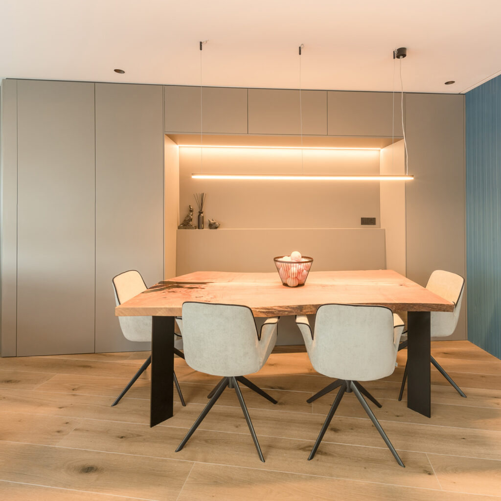 Comedor amplio con diseño